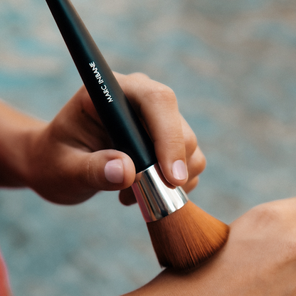 Marc Inbane Powder Brush